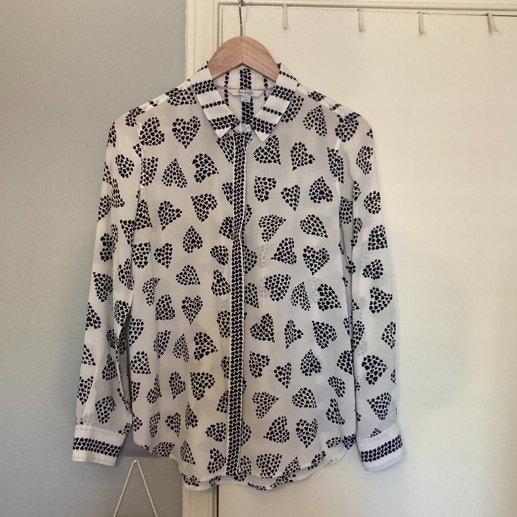 Boden Silk Black Hearts Button-Down Shirt, Sz. Us6